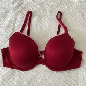 Victorias Secret Body By Victoria 36C